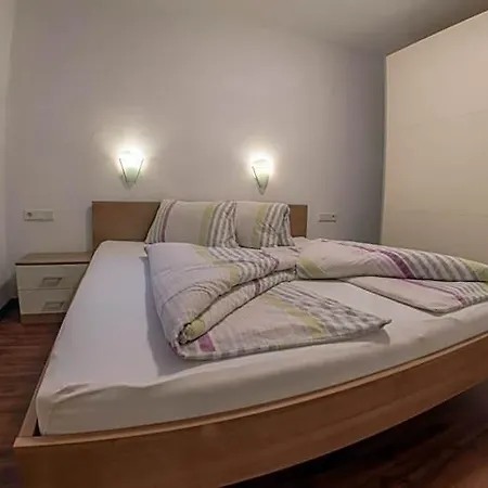 Alpenapart Saphir Aparthotel 3*