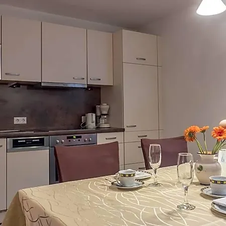 Alpenapart Saphir Aparthotel