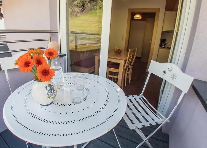 Ξενοδοχείο με διαμερίσματα Alpenapart Saphir