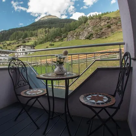 Alpenapart Saphir מלון דירות