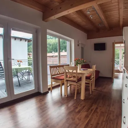 Alpenapart Saphir מלון דירות זולדן